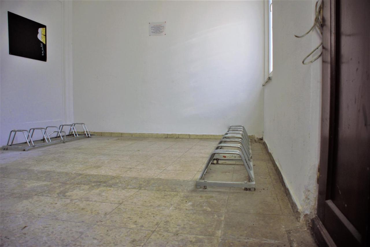ויילבורג Hotel Am Bahnhof מראה חיצוני תמונה